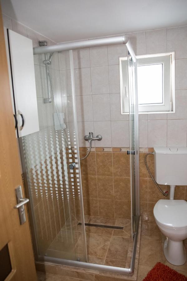Apartament Beta Leilighet Bistriţa Eksteriør bilde