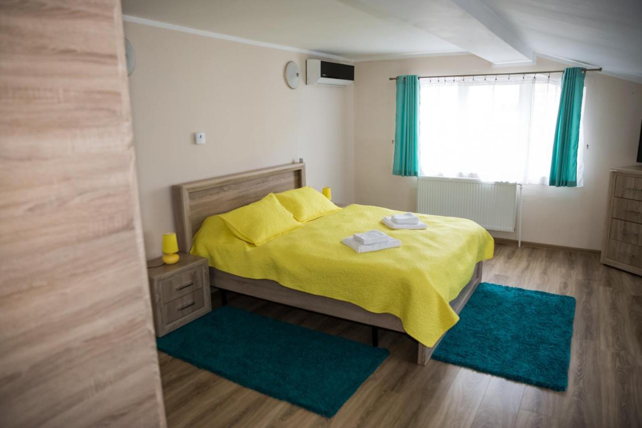 Apartament Beta Leilighet Bistriţa Eksteriør bilde