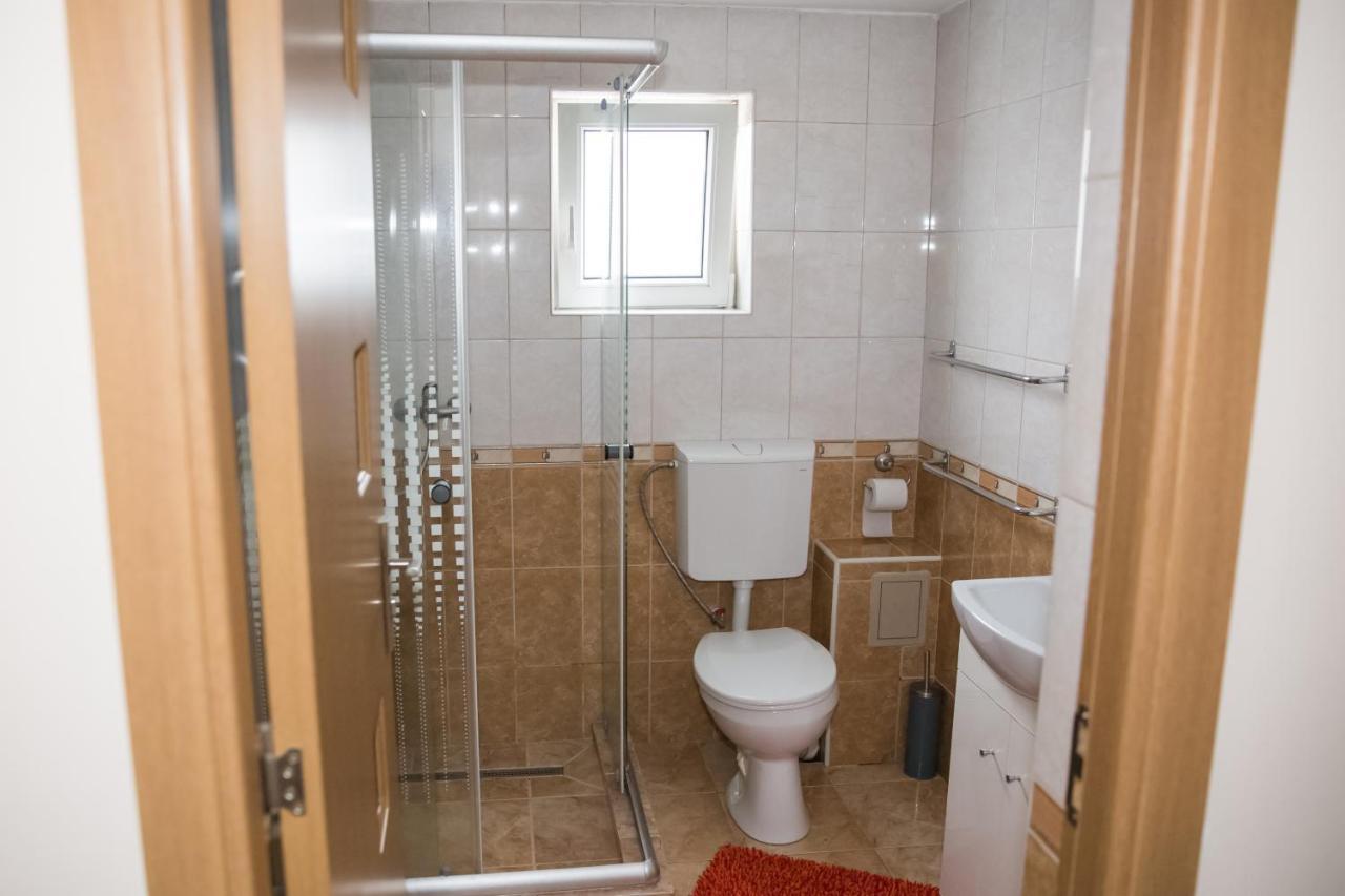 Apartament Beta Leilighet Bistriţa Eksteriør bilde
